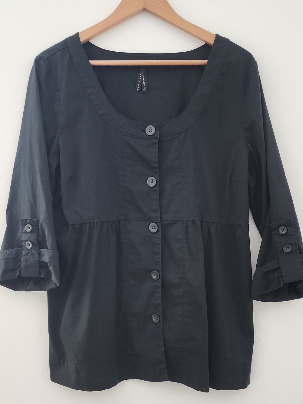 Old Navy Black Button-Front Peplum Hem Shirt, XL
